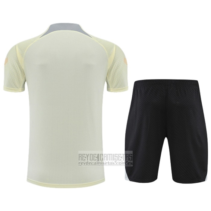 Chandal del Tottenham Hotspur Manga Corta 2022-2023 Beige - Pantalon Corto